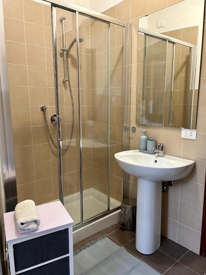 Tua Duplex Appartement Salò Buitenkant foto