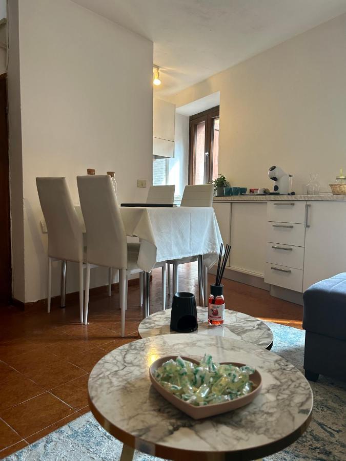 Tua Duplex Appartement Salò Buitenkant foto