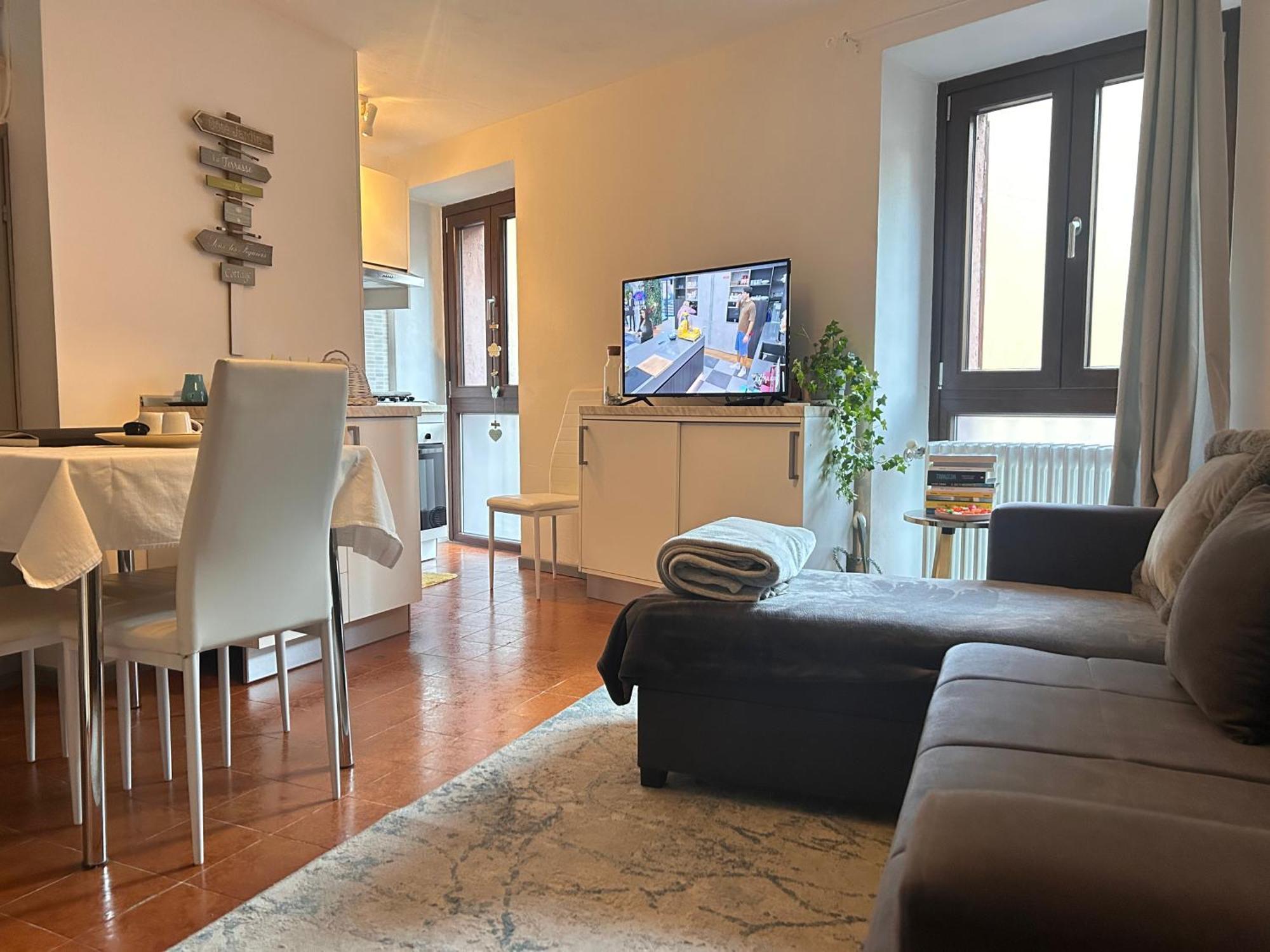 Tua Duplex Appartement Salò Buitenkant foto